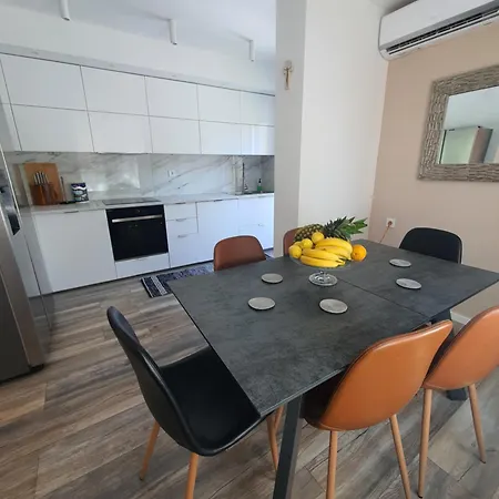 Apartment Dolphins Eye Zadar