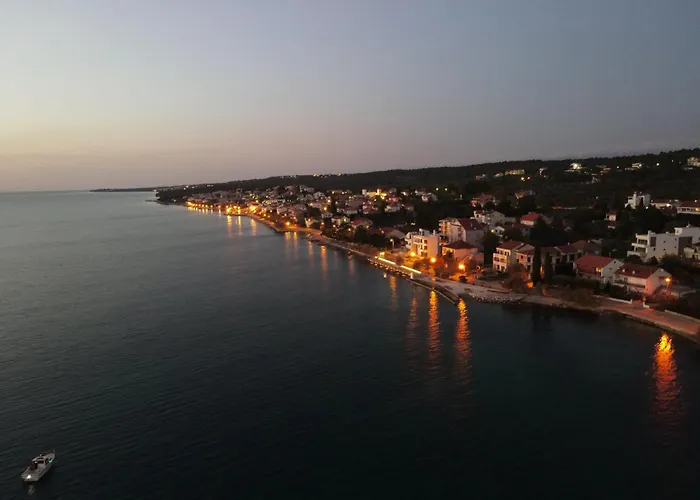 Dolphins Eye Задар